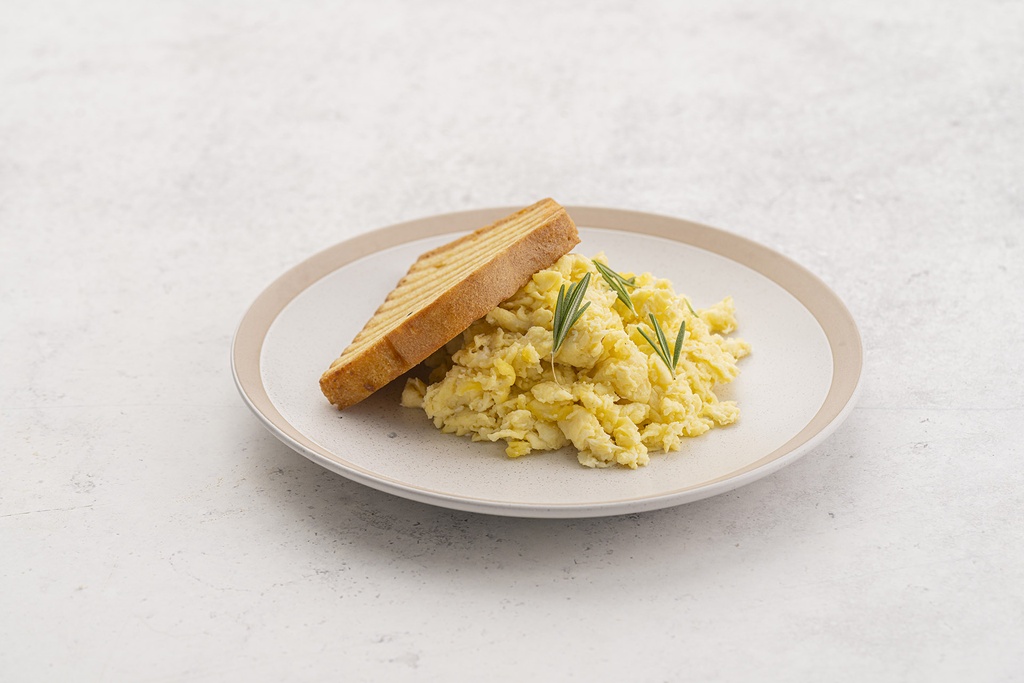 Keto scrambled eggs