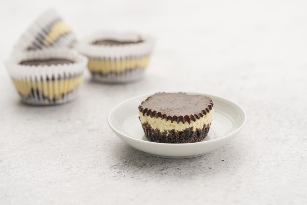 Mini Almond Butter Cheesecake