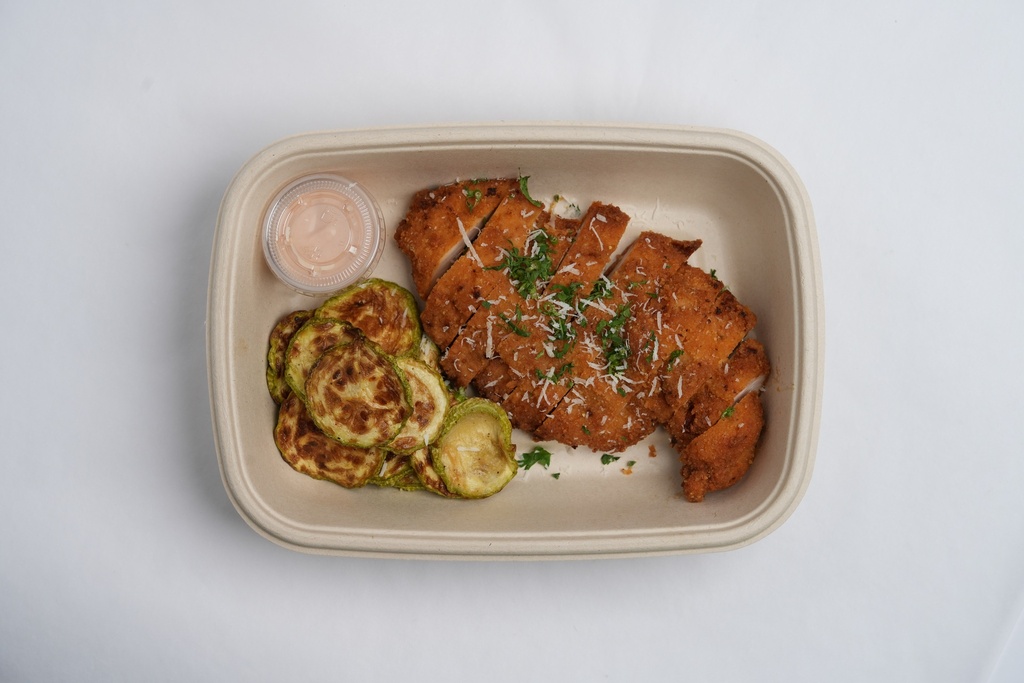 Japanese Katsu curry with Zucchini Chips
