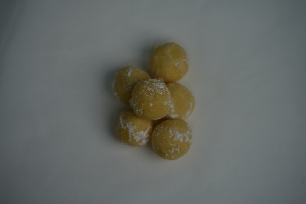 Lemon Truffle