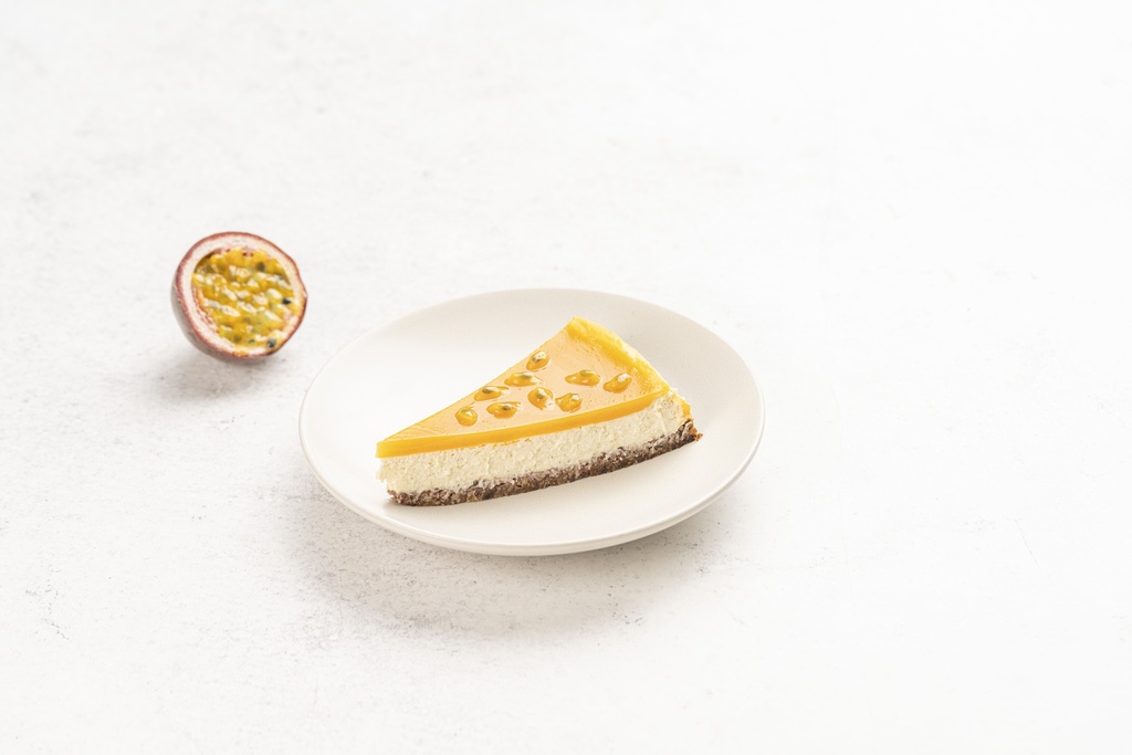 Passion fruits cheesecake