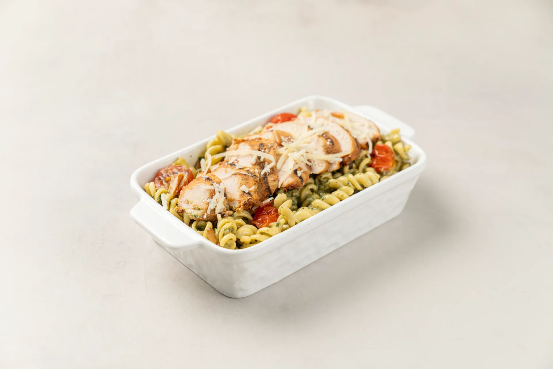 Pesto Chicken Pasta (H)